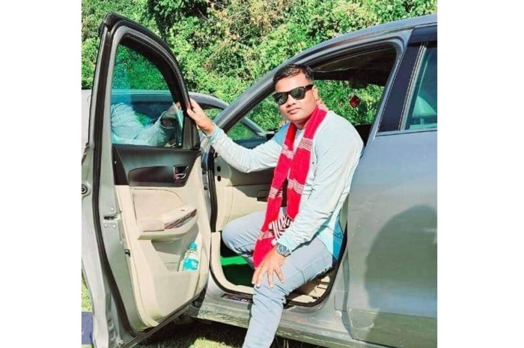 লখিমপুৰৰ ফটিপুৰ লাওগাওঁবস্তিত হাবিজুল ইছলামৰ বিৰুদ্ধে তৃতীয়বাৰৰ বাবে বিবাহ পাশত আৱদ্ধ হোৱাৰ অভিযোগ দ্বিতীয় পত্নীৰ ; অসম ৰাজ্যিক মহিলা আয়োগত অভিযোগ দাখিল