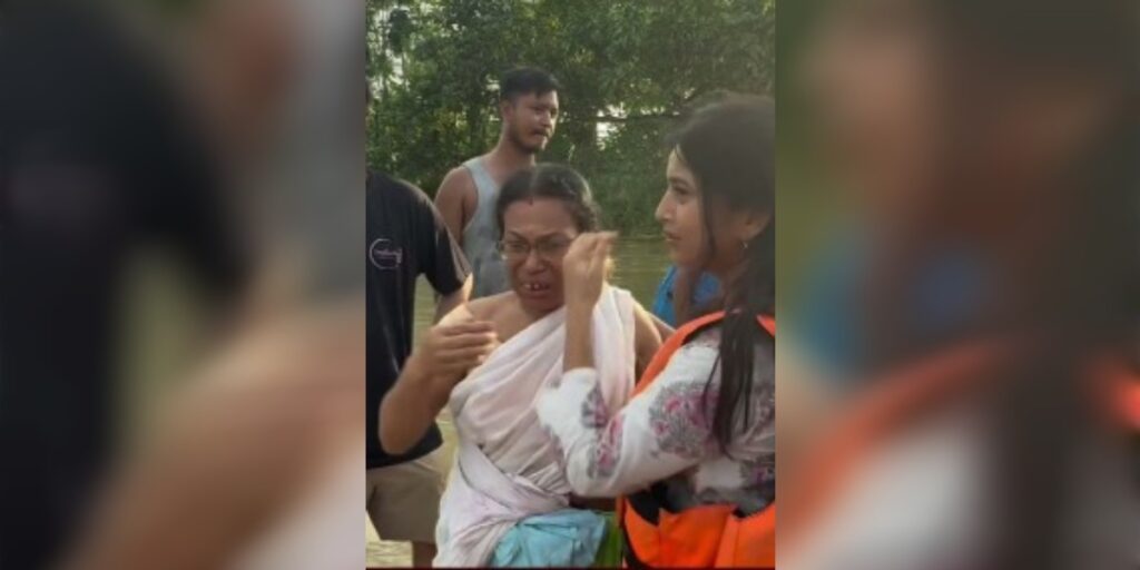 বানপীড়িতৰ কাষত দীপলিনা ডেকা