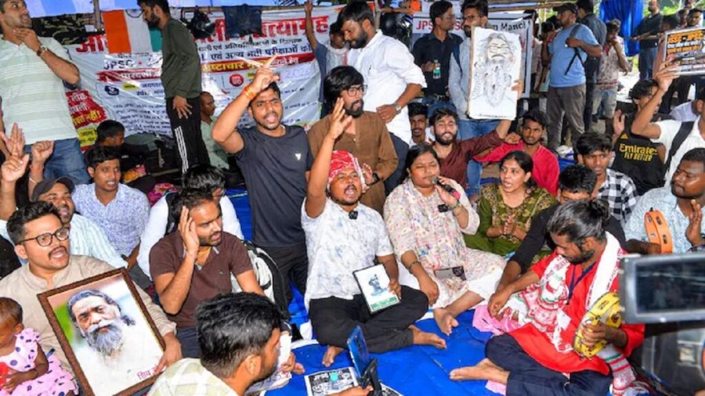 ঝাৰখণ্ডত নিযুক্তি পৰীক্ষাৰ অনিয়মক লৈ ছাত্ৰ আন্দোলন; আজি বিধানসভালৈ প্ৰতিবাদী সমদল ছাত্ৰ সমাজৰ