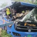 ৰাষ্ট্ৰীয় ঘাইপথত বাছ-ট্ৰাকৰ ভয়ংকৰ সংঘৰ্ষ! ৫ গৰাকী মহিলাসহ নিহত ৬, আহত ২০