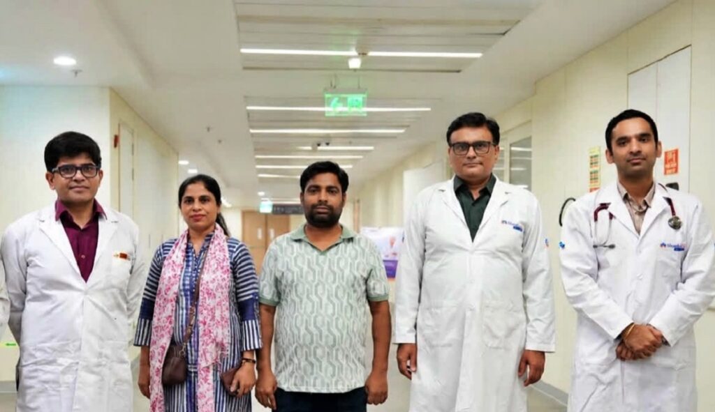 ৰক্ষা বন্ধনত ভাতৃক বিশেষ উপহাৰ ভগ্নীৰ; বৃক্ক দান কৰি ভাতৃক দিলে পুনৰ্জীৱন