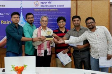 গুৱাহাটীত ব্ৰহ্মপুত্ৰ ব’ৰ্ডৰ জল সংৰক্ষণ অভিযানৰ সামৰণি, কুইজ আৰু পোষ্টাৰ প্ৰতিযোগিতা অনুষ্ঠিত