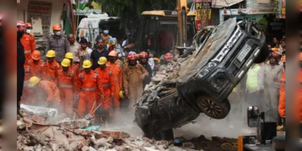 অট্টালিকা ভাঙি মৃত্যু হোৱা লোকৰ সংখ্যা ছয়জনলৈ বৃদ্ধি