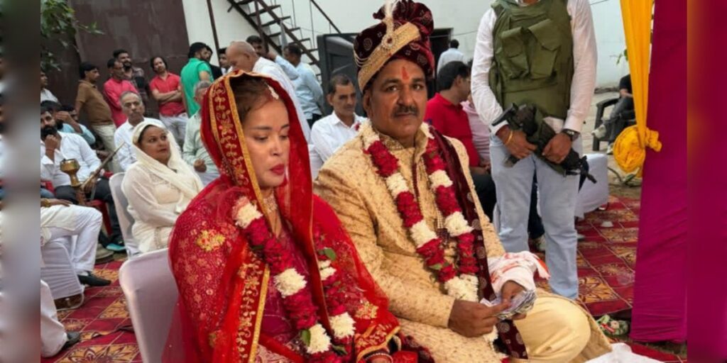 ১২ ঘণ্টাৰ বাবে পেৰ’লত আহি কম্বোডিয়ান প্ৰেয়সীক জীৱন সংগী কৰিলে হাৰিয়ানাৰ গেংষ্টাৰে