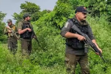 জম্মু-কাশ্মীৰত নিৰাপত্তাৰক্ষীৰ গুলীত নিহত লস্কৰ-ই-তৈবাৰ দুৰ্ধৰ্ষ সন্ত্ৰাসবাদী