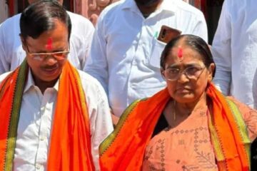 জন্মৰ পূৰ্বেই দশম শ্ৰেণী উত্তীৰ্ণ বিজেপি প্ৰাৰ্থী! শপতনামাত ভুৱা তথ্যৰ অভিযোগ তুলি কলকাতা উচ্চ ন্যায়ালয়ৰ দ্বাৰস্থ কংগ্ৰেছ