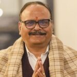 চাকৰিৰ আশাত সময় নষ্ট নকৰি ই-ৰিক্সা চলাবলৈ যুৱপ্ৰজন্মক আহ্বান; উত্তৰ প্ৰদেশৰ উপ-মুখ্যমন্ত্ৰী ব্ৰজেশ পাঠকৰ মন্তব্যক লৈ দেশজুৰি বিতৰ্ক