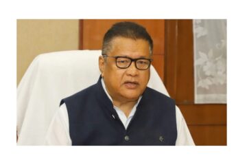 চৰকাৰী বিদ্যালয় পৰিদৰ্শনত কোনো নিষেধাজ্ঞা নাইঃ সামাজিক মাধ্যমত স্থিতি স্পষ্ট কৰিলে শিক্ষামন্ত্ৰী ডাঃ ৰণোজ পেগুৱে