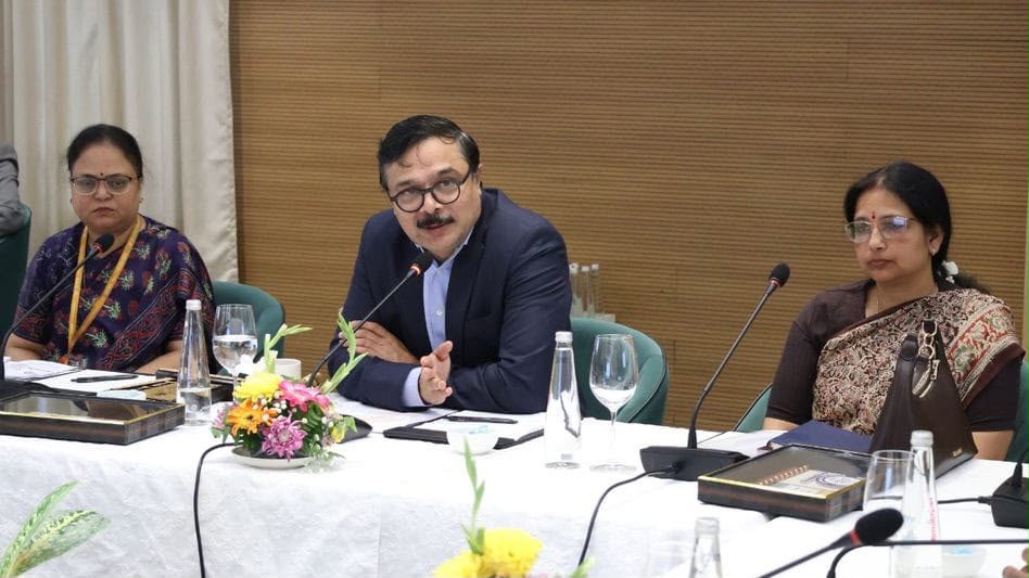 বাঘমাৰা, ডালুৰ দৰে দুৰ্গম অঞ্চল বাদ পৰিব নালাগে বুলি মুখ্য সচিবৰ মন্তব্য