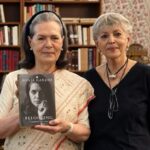 প্ৰথমবাৰৰ বাবে ইনষ্টাগ্ৰামত ছোনিয়া গান্ধী
