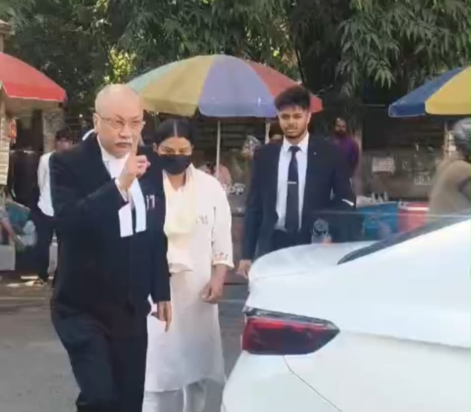 ফাষ্ট ট্ৰেক আদালতত সশৰীৰে হাজিৰ অমৃতপ্ৰভা মহন্ত